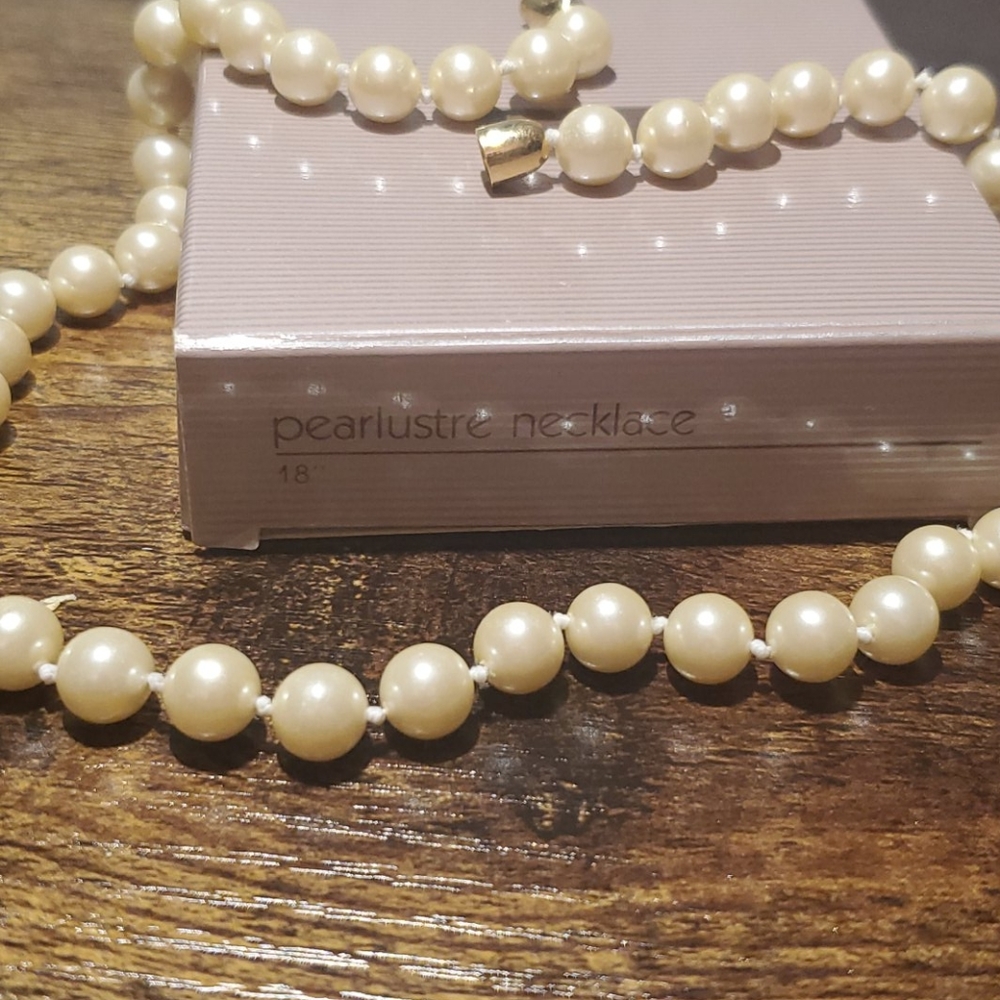 Avon necklace